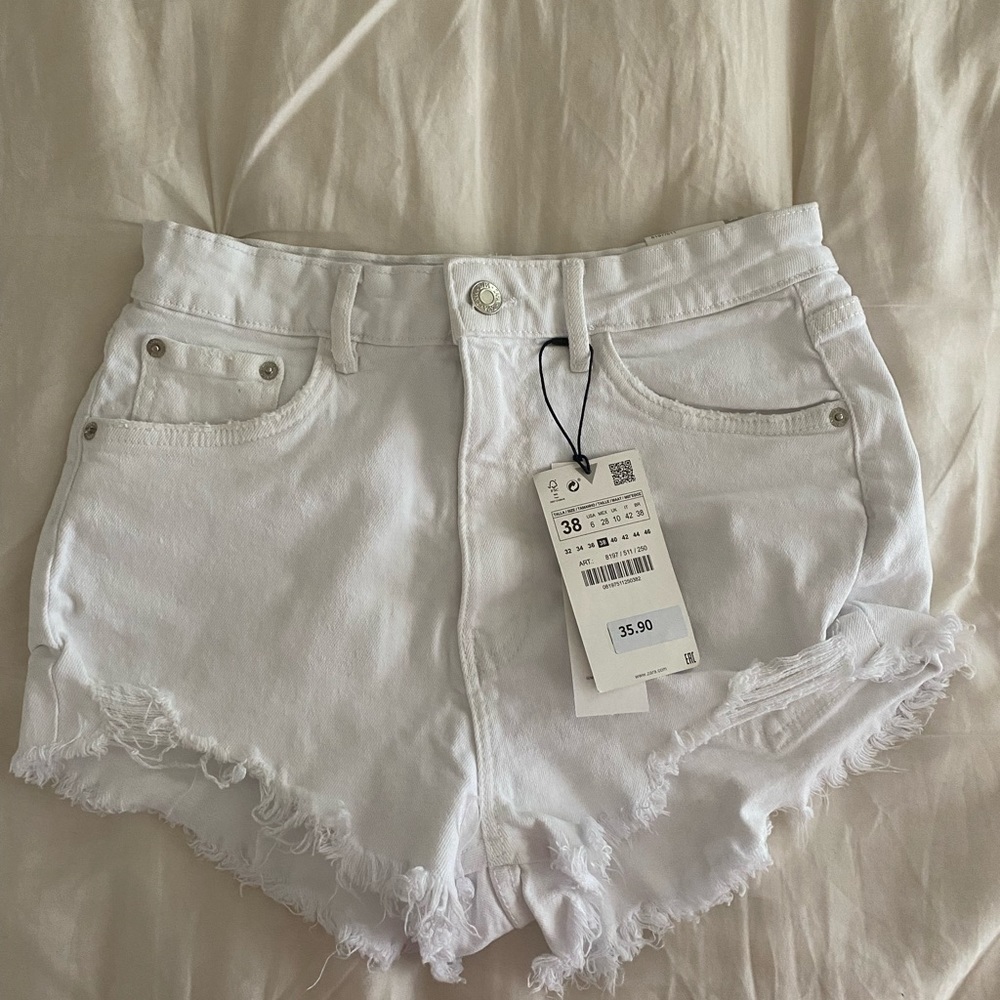 brand new zara jean shorts